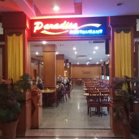 Utama Hotel Batam Luaran gambar