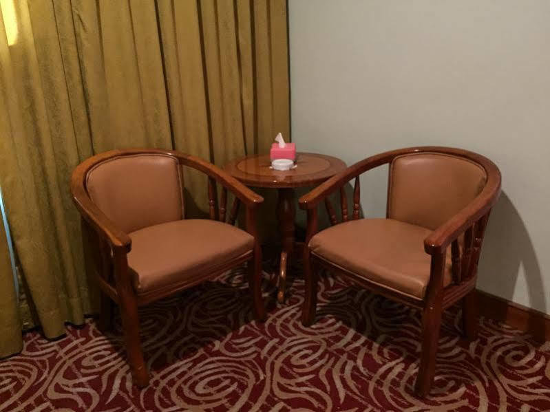 Utama Hotel Batam Luaran gambar