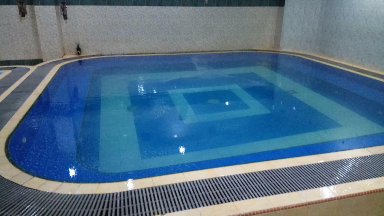 Utama Hotel Batam Luaran gambar